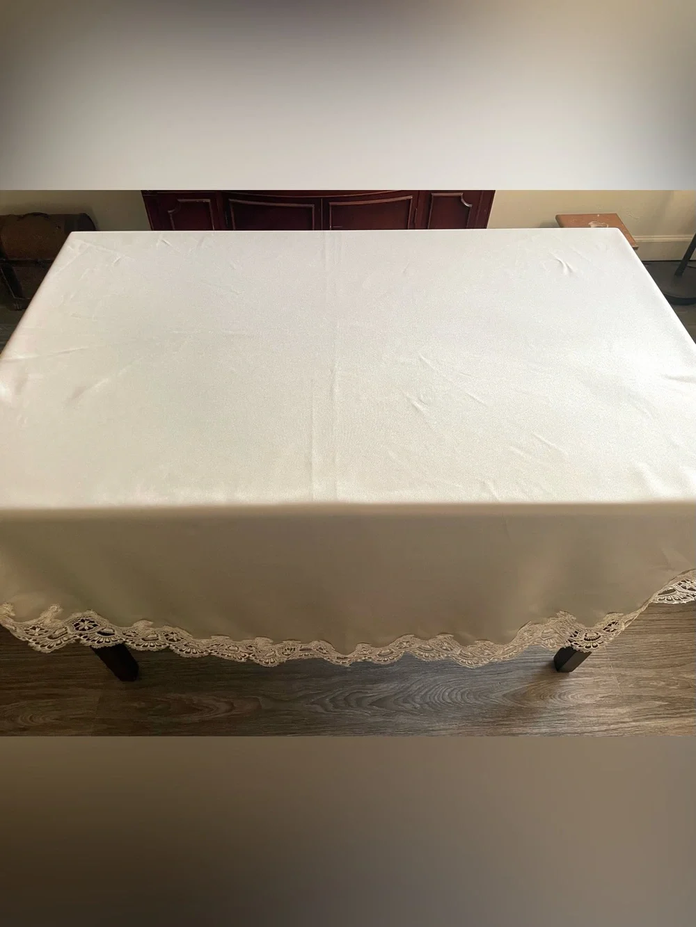 Bella Lux Fine Linens Tablecloth Elegant Oval Taupe Lace Trim Polyester 70x74